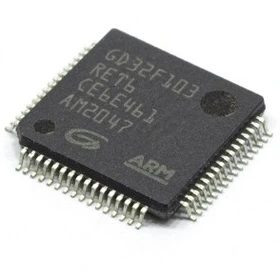 GD32F303RET6 یک میکروکنترلر ۳۲ بیتی است که بر اساس هسته Cortex-M4 طراحی شده و دارای حافظه فلش ۵۱۲ کیلوبایت و سرعت پردازش ۱۲۰ مگاهرتز است.