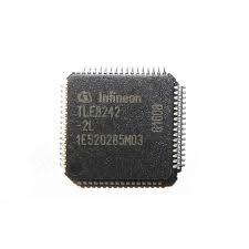 TLE8242 یک آی‌سی کنترل‌کننده توان برای موتورهای سولنوید از Infineon Technologies است که برای کنترل توان مستقیم و پیام‌های PWM طراحی شده است.