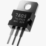 LM7805 یک آی‌سی تنظیم‌کننده ولتاژ خطی است که ولتاژ خروجی ثابت 5 ولت را از یک ولتاژ ورودی بالاتر تولید می‌کند.