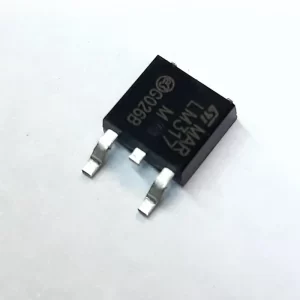 LM317 یک تنظیم‌کننده ولتاژ قابل تنظیم است که ولتاژ خروجی را بین 1.25 ولت تا 37 ولت تنظیم می‌کند.